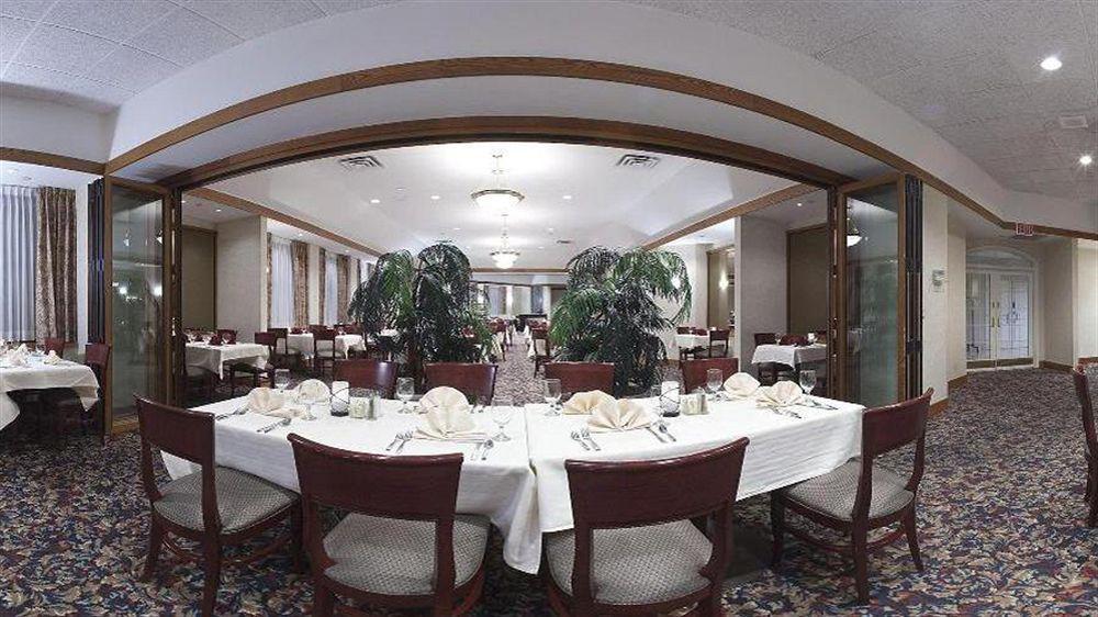 Holiday Inn - Manitowoc Ngoại thất bức ảnh