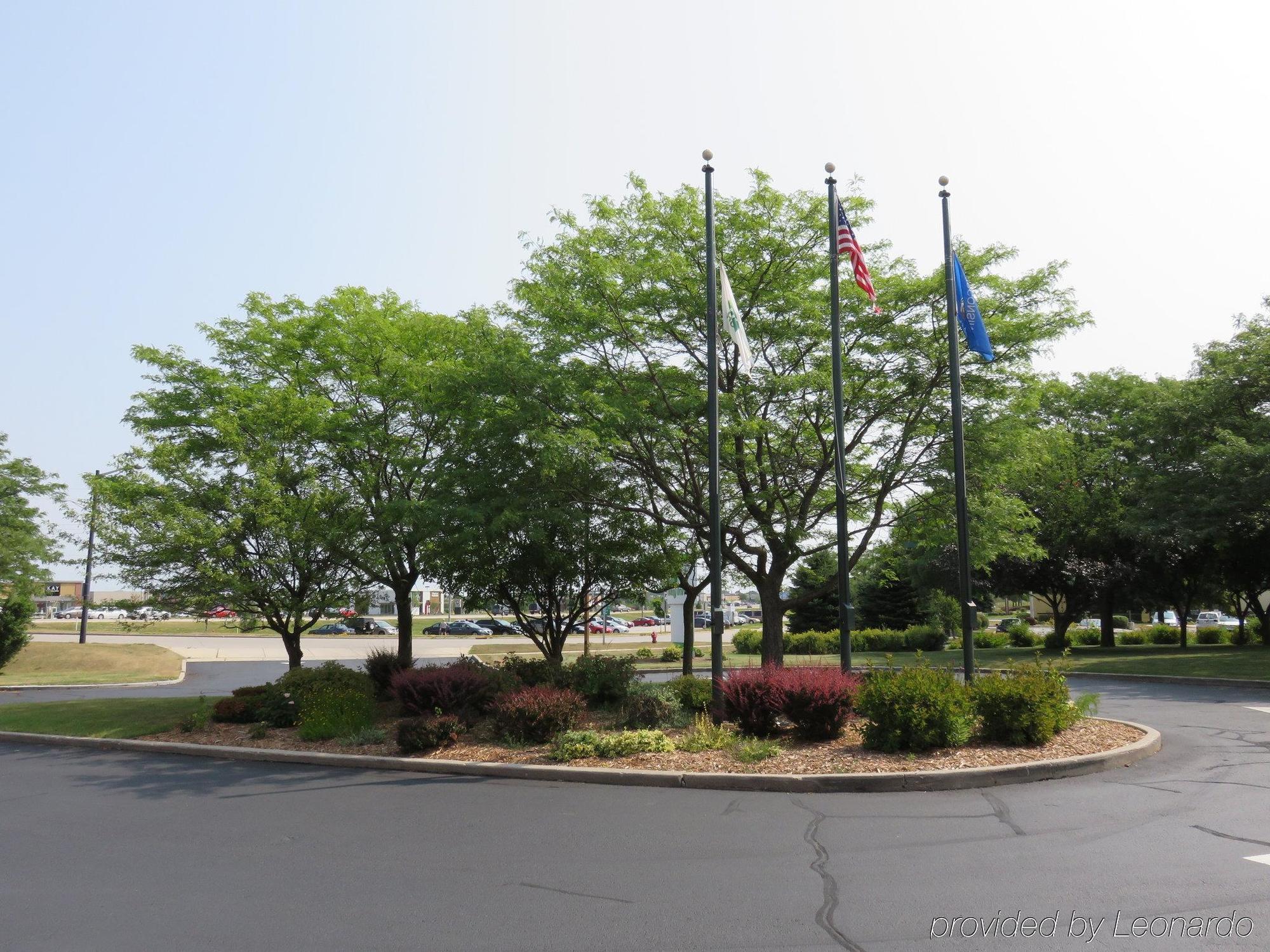 Holiday Inn - Manitowoc Ngoại thất bức ảnh